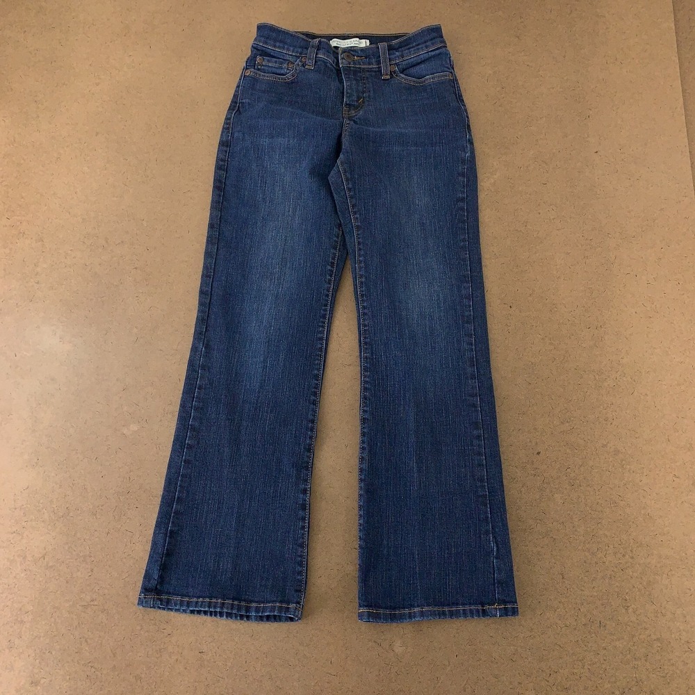 Levi's Women's Size 4M Dark Wash Denim Perfectly Slimming Boot Cut 512 Jeans